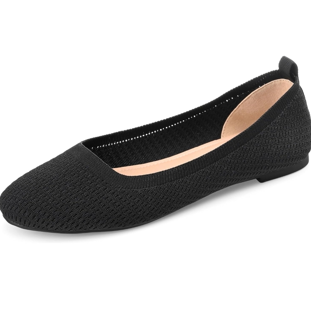 NWOT Womens Journee Collection Black Flats